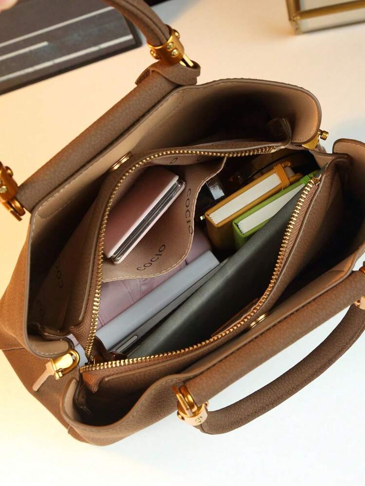 Autumn/Winter Elegant Brown Shoulder Tote for Women, Mature Commuter Handbag with Crossbody Option and Nameplate Charm for Daily Use