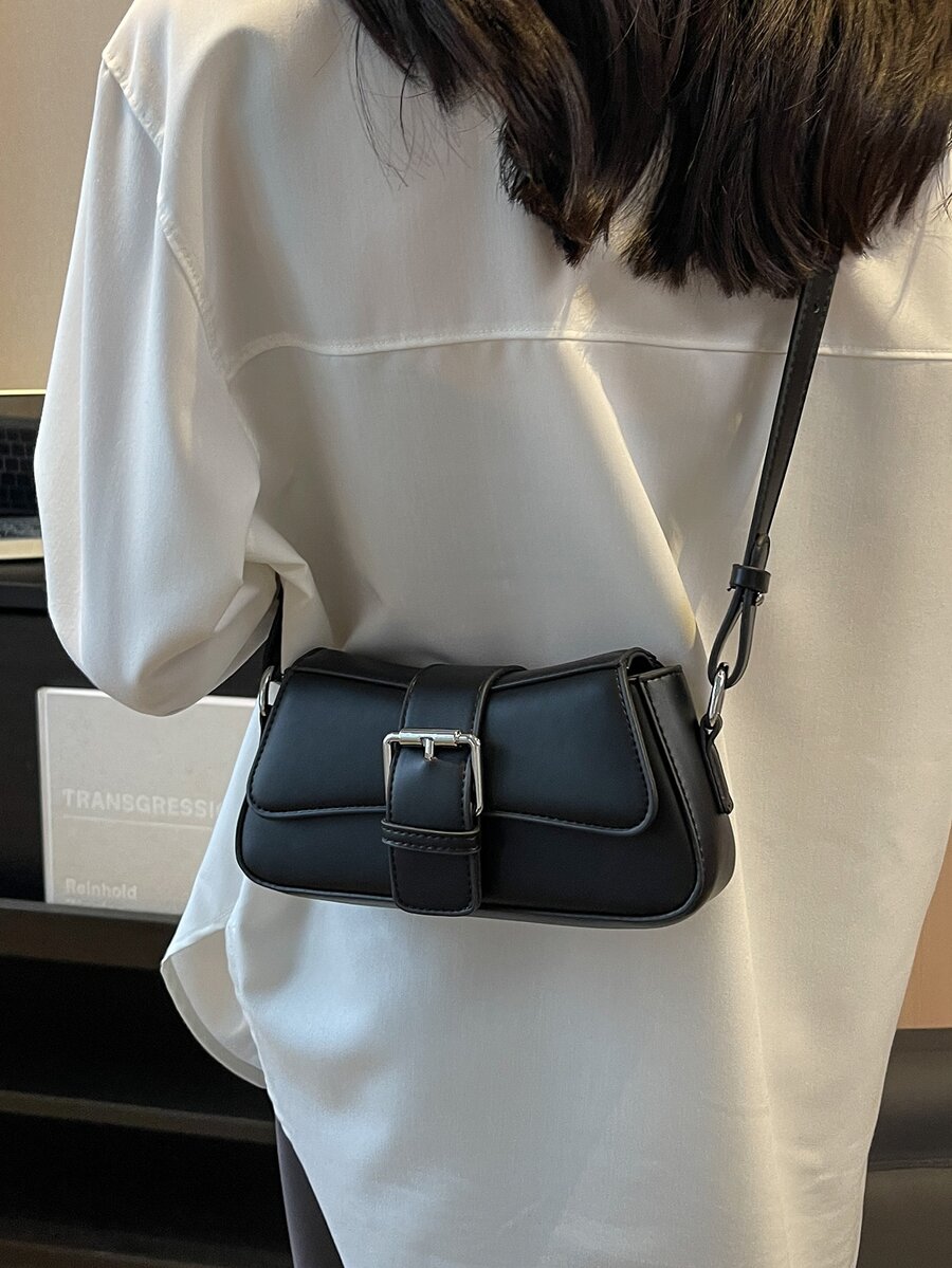 Small PU Shoulder Bag with Buckle Decor, Solid Colour Underarm Purse with Magnet Closure and Zipper, Stylish Compact Bag for Any Occasion