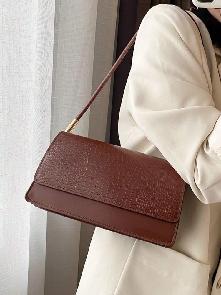 Crocodile Embossed Flap Shoulder Bag for Women, Fashionable Textured PU Leather Purse, Elegant Compact Handbag for Daily Use and Events
