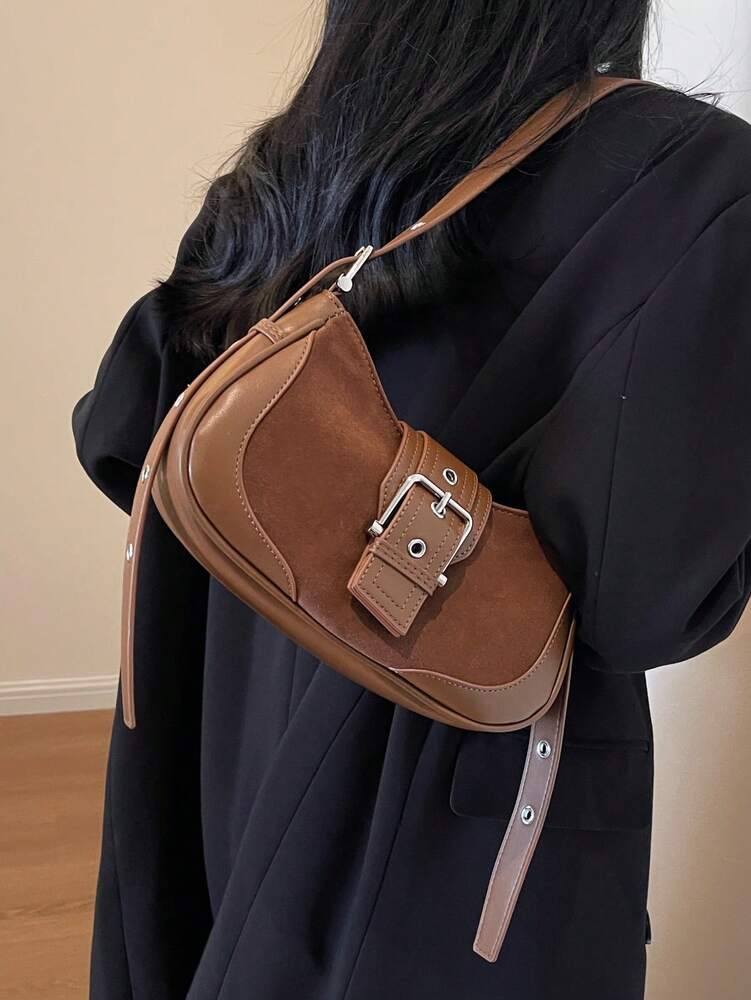 Crescent Motorcycle Underarm Bag with Metal Eyelets, Retro Cool Style Crossbody Purse for Women, Unique Niche Texture Daily Handbag