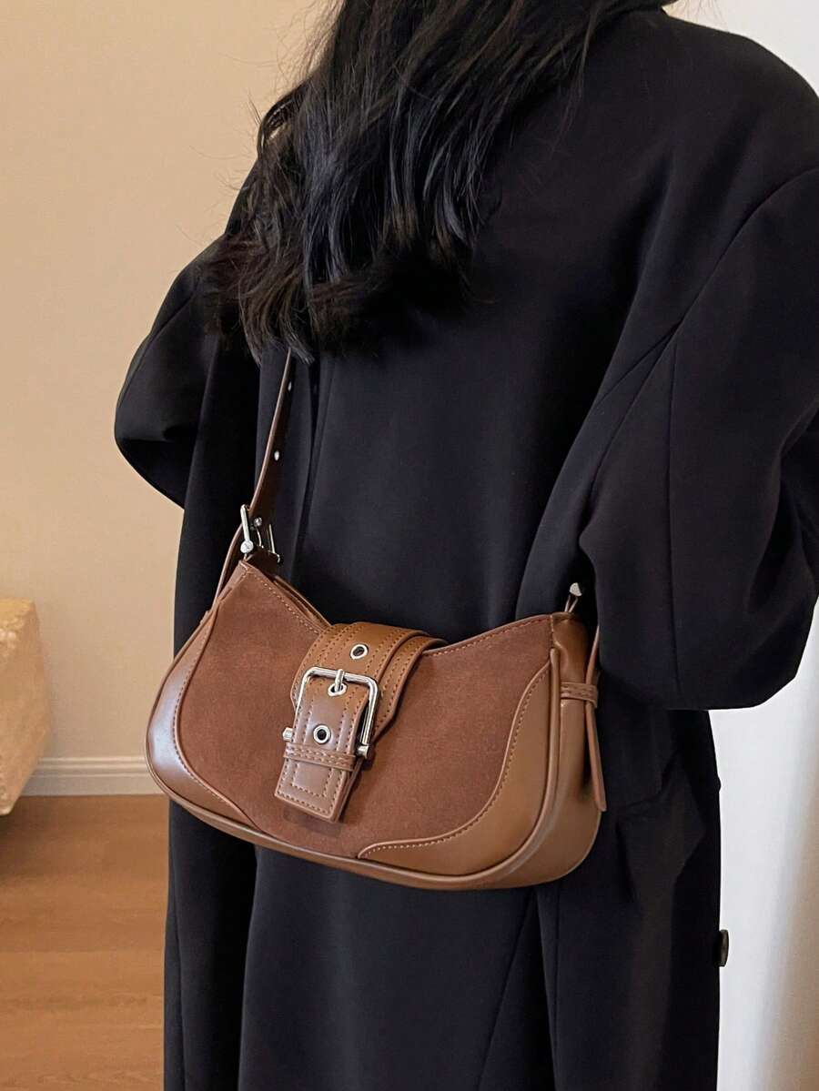 Crescent Motorcycle Underarm Bag with Metal Eyelets, Retro Cool Style Crossbody Purse for Women, Unique Niche Texture Daily Handbag