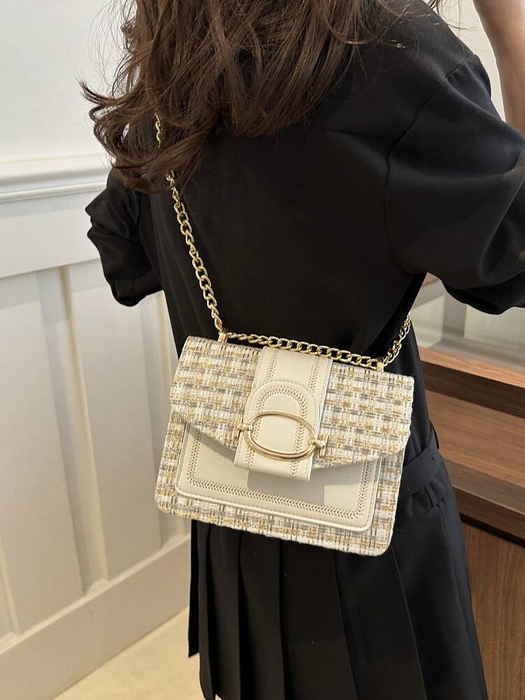 Mini Tweed Crossbody Bag with Chain Strap, Retro Square Purse for Women with Plaid Pattern, Lightweight and Fashionable Daily Shoulder Bag